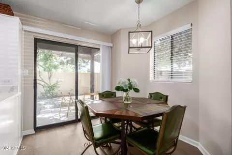 2201 E Pinchot Ave #9, Phoenix, AZ 85016 photo 7