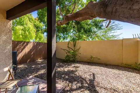 2201 E Pinchot Ave #9, Phoenix, AZ 85016 photo 26