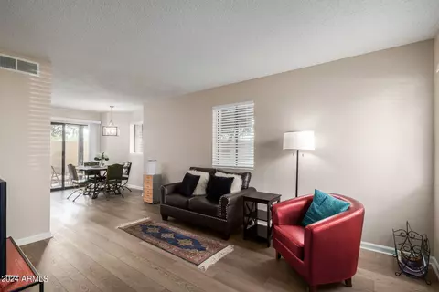 2201 E Pinchot Ave #9, Phoenix, AZ 85016 photo 4