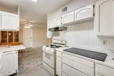 4464 E Halifax St, Mesa, AZ 85205 photo 15