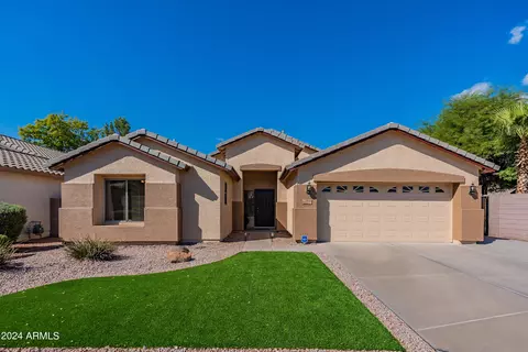 2910 E La Costa Dr, Chandler, AZ 85249