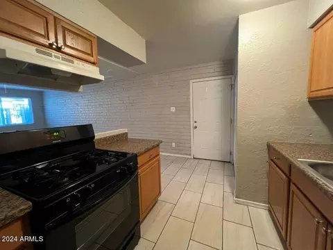 4006 W Hadley St, Phoenix, AZ 85009 photo 12