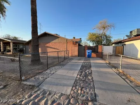 4006 W Hadley St, Phoenix, AZ 85009 photo 4
