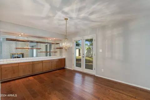 4924 E Mulberry Dr, Phoenix, AZ 85018 photo 9