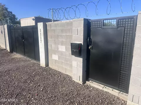 1117 E Southern Ave #13, Phoenix, AZ 85040