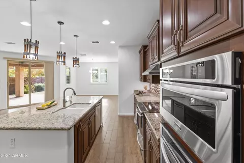 1463 E Warbler Rd, Gilbert, AZ 85297 photo 8