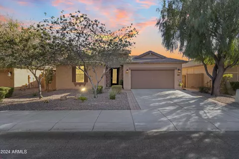 1463 E Warbler Rd, Gilbert, AZ 85297 photo 2