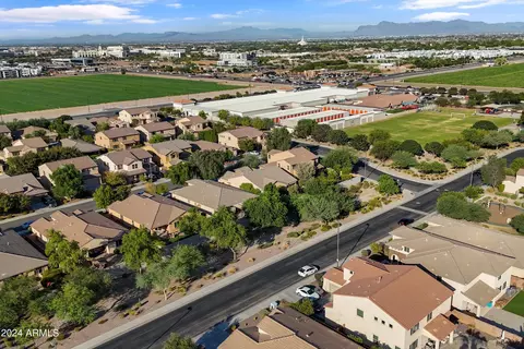 1463 E Warbler Rd, Gilbert, AZ 85297 photo 50