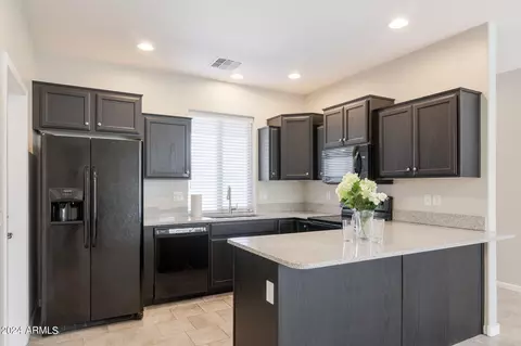 Kitchen - 11235 E Pampa Ave, Mesa, AZ 85212 photo 2 of 3