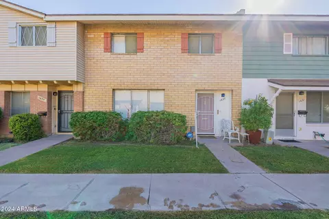 1633 W Hazelwood St, Phoenix, AZ 85015