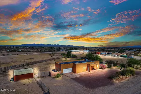 34242 W Wayland Dr, Tonopah, AZ 85354