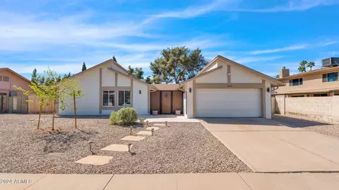 1365 W Laguna Azul Ave, Mesa, AZ 85202