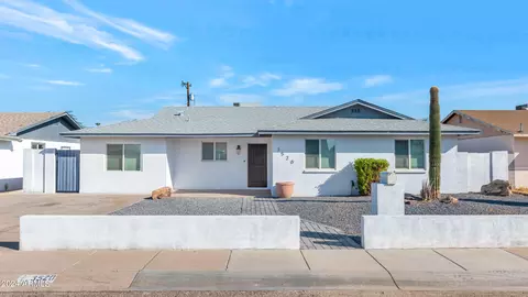 3520 W Seldon Ln, Phoenix, AZ 85051