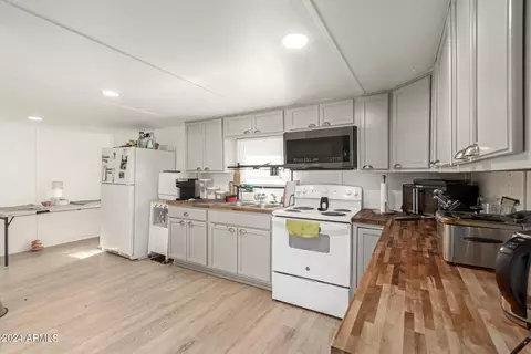 549 S 96th Pl, Mesa, AZ 85208 photo 8