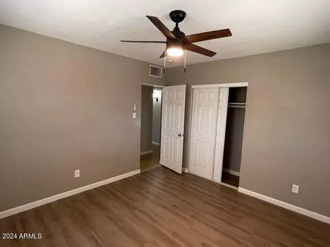 3111 N 34th St, Phoenix, AZ 85018 photo 8