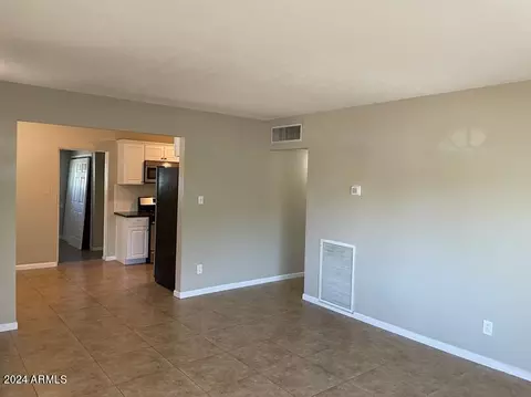 3111 N 34th St, Phoenix, AZ 85018 photo 4