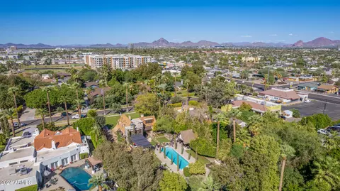 View/Area - 363 E Monte Vista Rd, Phoenix, AZ 85004 photo 5 of 6