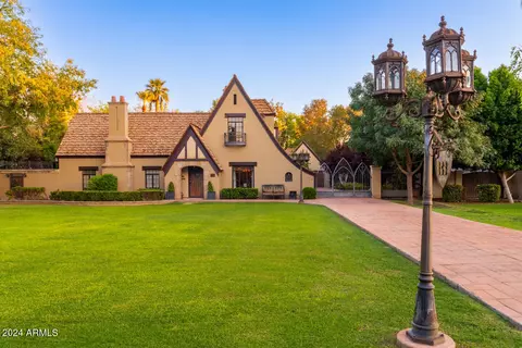 363 E Monte Vista Rd, Phoenix, AZ 85004