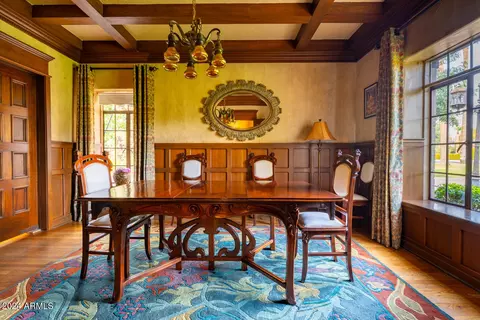 Dining - 363 E Monte Vista Rd, Phoenix, AZ 85004 photo 1 of 4