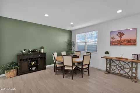 1633 W Monte Way, Phoenix, AZ 85041 photo 17