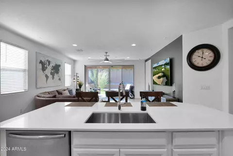 1633 W Monte Way, Phoenix, AZ 85041 photo 20