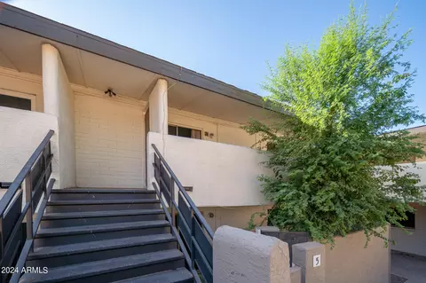 810 E Colter St #24, Phoenix, AZ 85014 photo 3