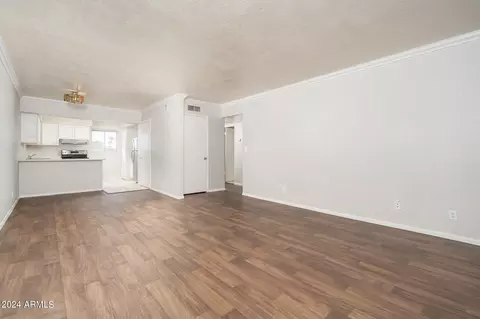 810 E Colter St #24, Phoenix, AZ 85014 photo 6
