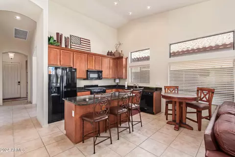7253 E Nance St, Mesa, AZ 85207 photo 6