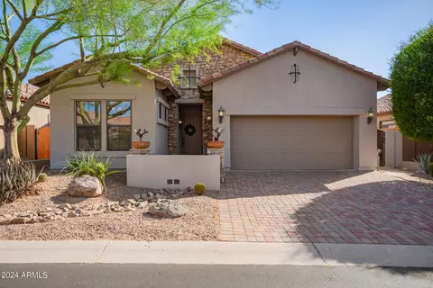7253 E Nance St, Mesa, AZ 85207