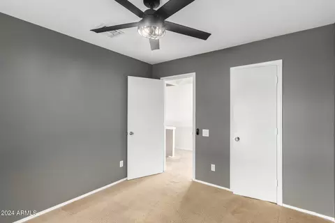 4213 E Taro Ln, Phoenix, AZ 85050 photo 23