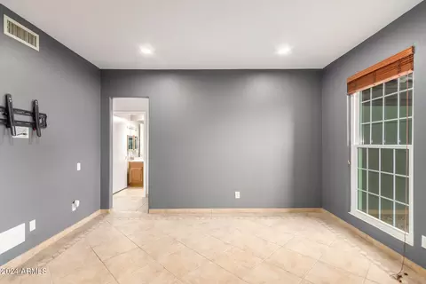 4213 E Taro Ln, Phoenix, AZ 85050 photo 20