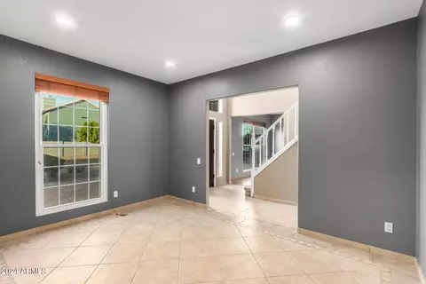 4213 E Taro Ln, Phoenix, AZ 85050 photo 19