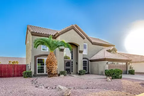 4213 E Taro Ln, Phoenix, AZ 85050 photo 2