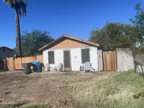 2112 N 28th St, Phoenix, AZ 85008