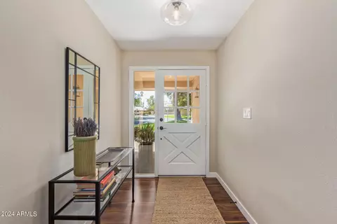 4930 E Lake Point Cir, Phoenix, AZ 85044 photo 7