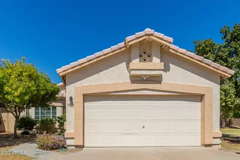 2920 E Nisbet Ct, Phoenix, AZ 85032