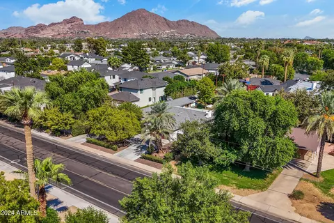 3615 N 40th St, Phoenix, AZ 85018