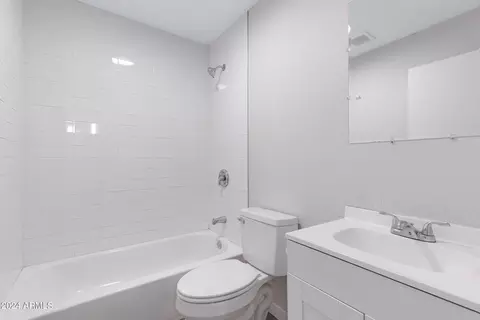 2230 E Brill St, Phoenix, AZ 85006 photo 13