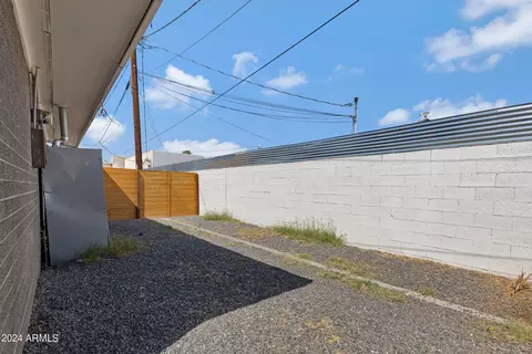 2230 E Brill St, Phoenix, AZ 85006 photo 23