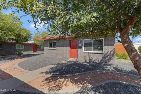 2230 E Brill St, Phoenix, AZ 85006 photo 2