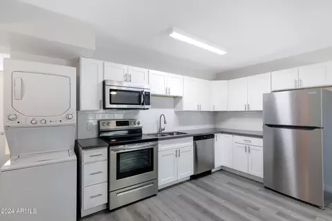2230 E Brill St, Phoenix, AZ 85006 photo 10