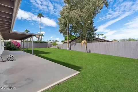 2550 E North Ln, Phoenix, AZ 85028 photo 3