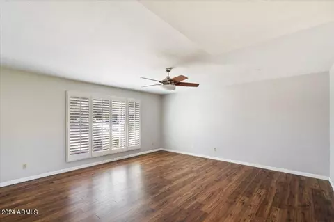 2550 E North Ln, Phoenix, AZ 85028 photo 6