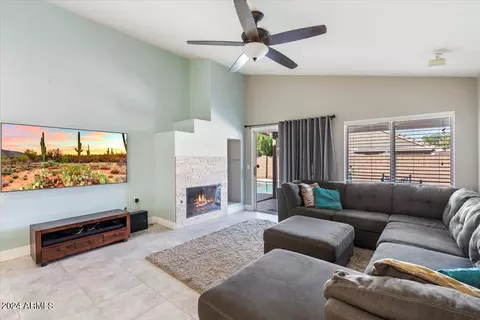 712 E Windsor Dr, Gilbert, AZ 85296 photo 12