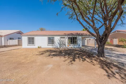 9884 W Pacifico Dr, Arizona City, AZ 85123
