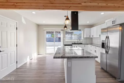 4369 E Hubbell St, Phoenix, AZ 85008 photo 8