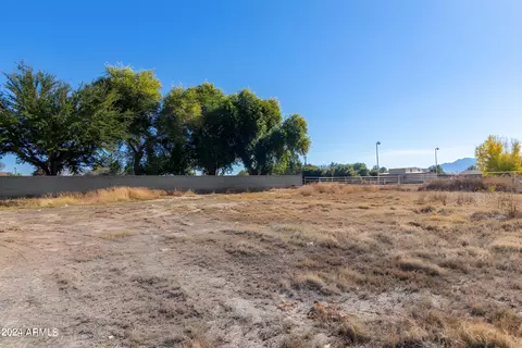 21229 S 158th St #-, Gilbert, AZ 85298 photo 3
