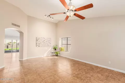 2622 E Rockledge Rd, Phoenix, AZ 85048 photo 6
