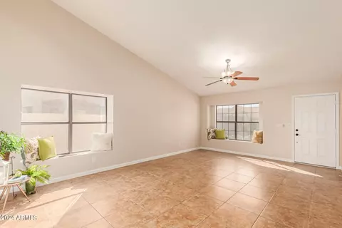 2622 E Rockledge Rd, Phoenix, AZ 85048 photo 5
