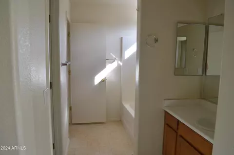 Bath - 1105 E Bowker St, Phoenix, AZ 85040 photo 2 of 2